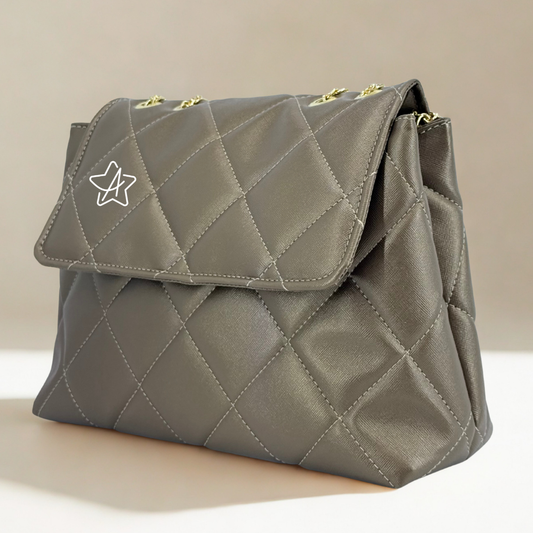 Crossbody Grande Sabrina para mujer con broche